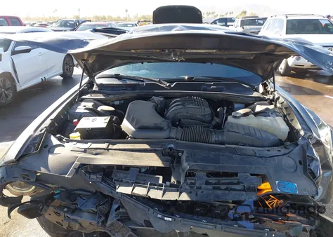 2023 Dodge Challenger Sxt Awd z USA, uszkodzony, nr VIN 2C3CDZGGXPH642308